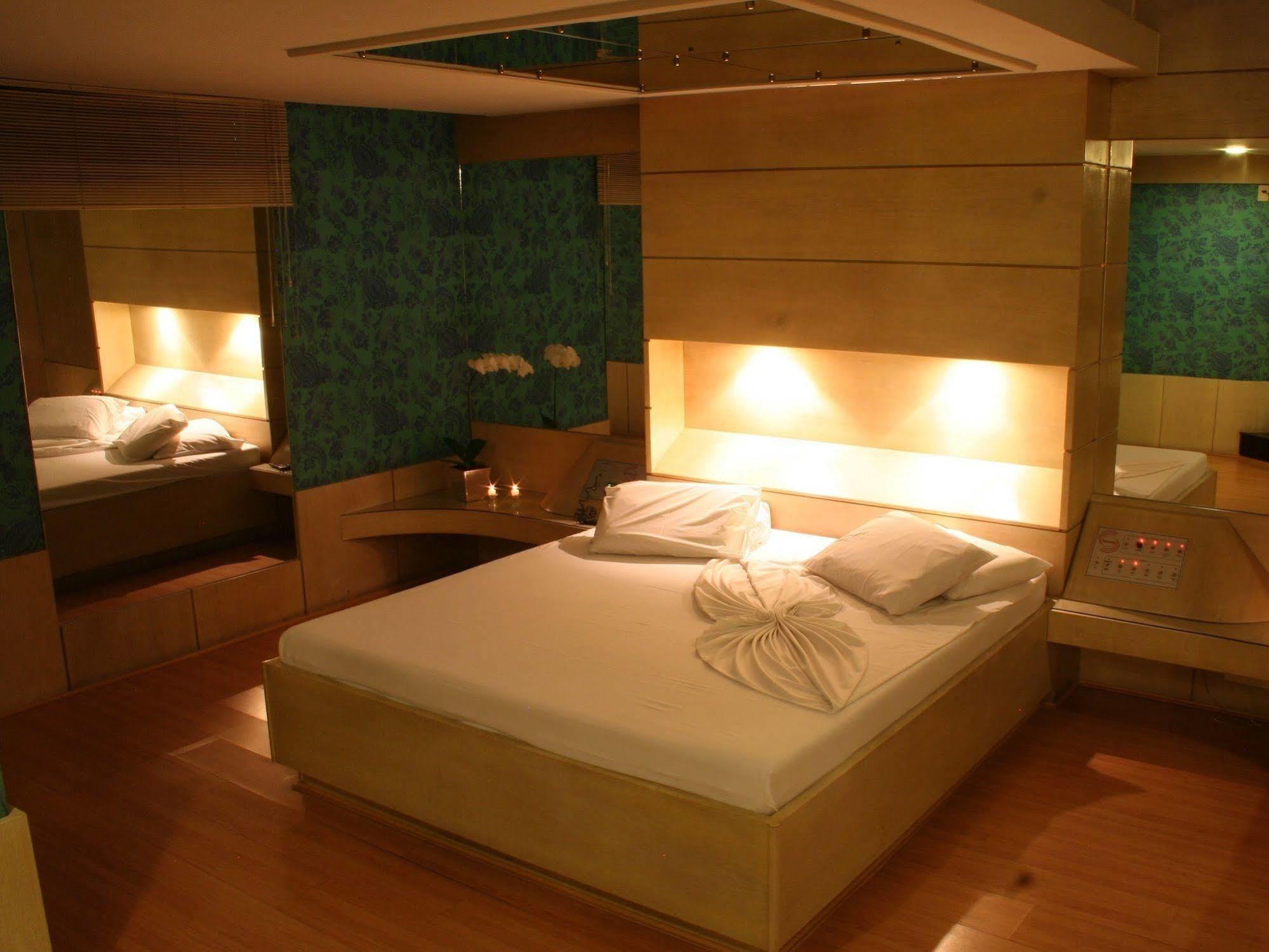 Motel Sunny (Adults Only) Belo Horizonte Eksteriør billede