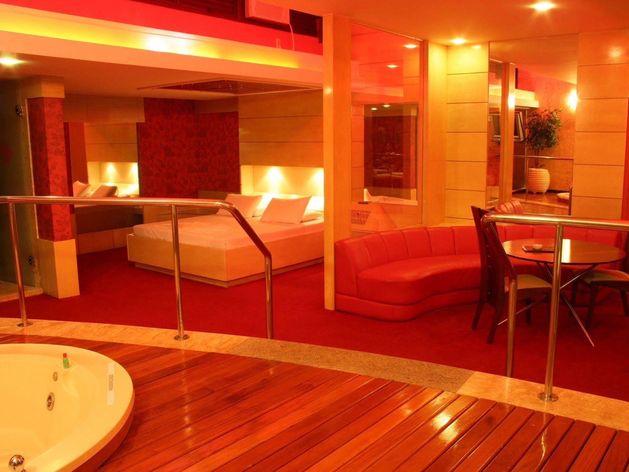 Motel Sunny (Adults Only) Belo Horizonte Eksteriør billede